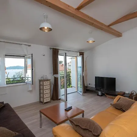 Ferienwohnung Fuer 6 Personen Ca 90 Qm In Orebic, Dalmatien Sueddalmatien * Orebić