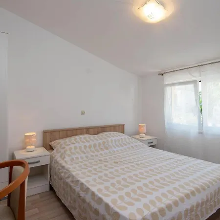 Ferienwohnung Fuer 6 Personen Ca 90 Qm In Orebic, Dalmatien Sueddalmatien Apartment *